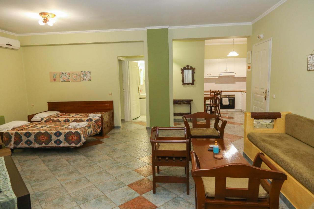 Heaven Apartments Agia Marina Dış mekan fotoğraf