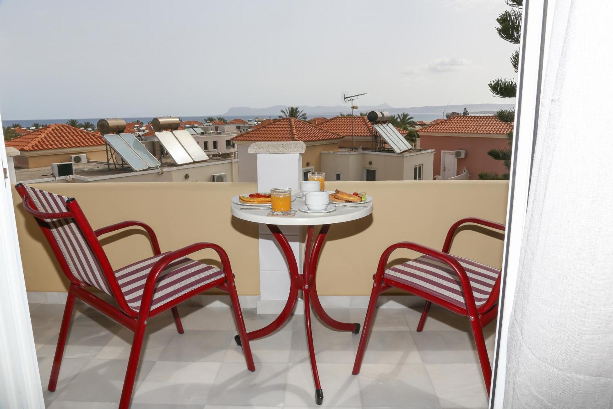 Heaven Apartments Agia Marina Dış mekan fotoğraf