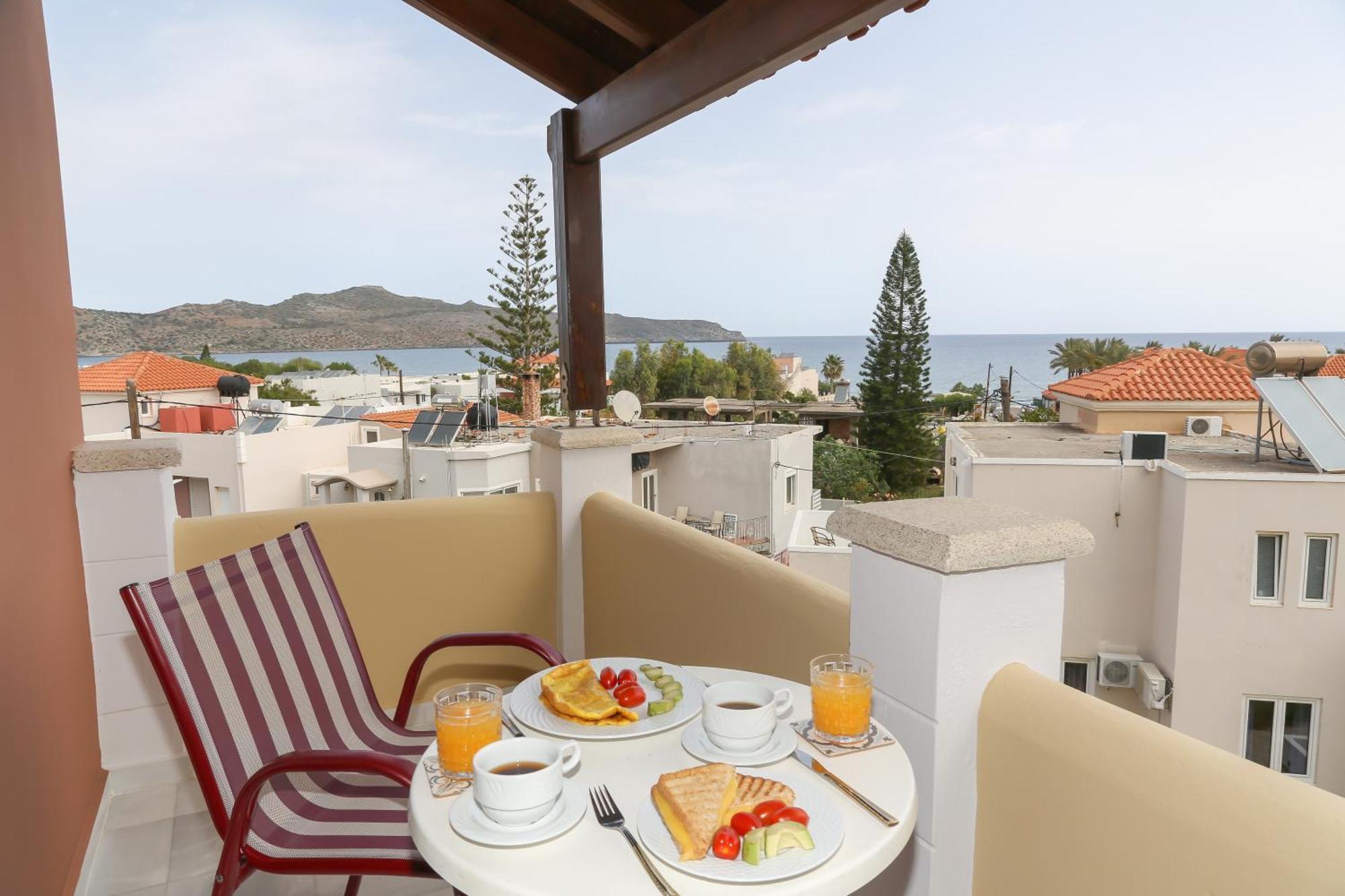 Heaven Apartments Agia Marina Dış mekan fotoğraf