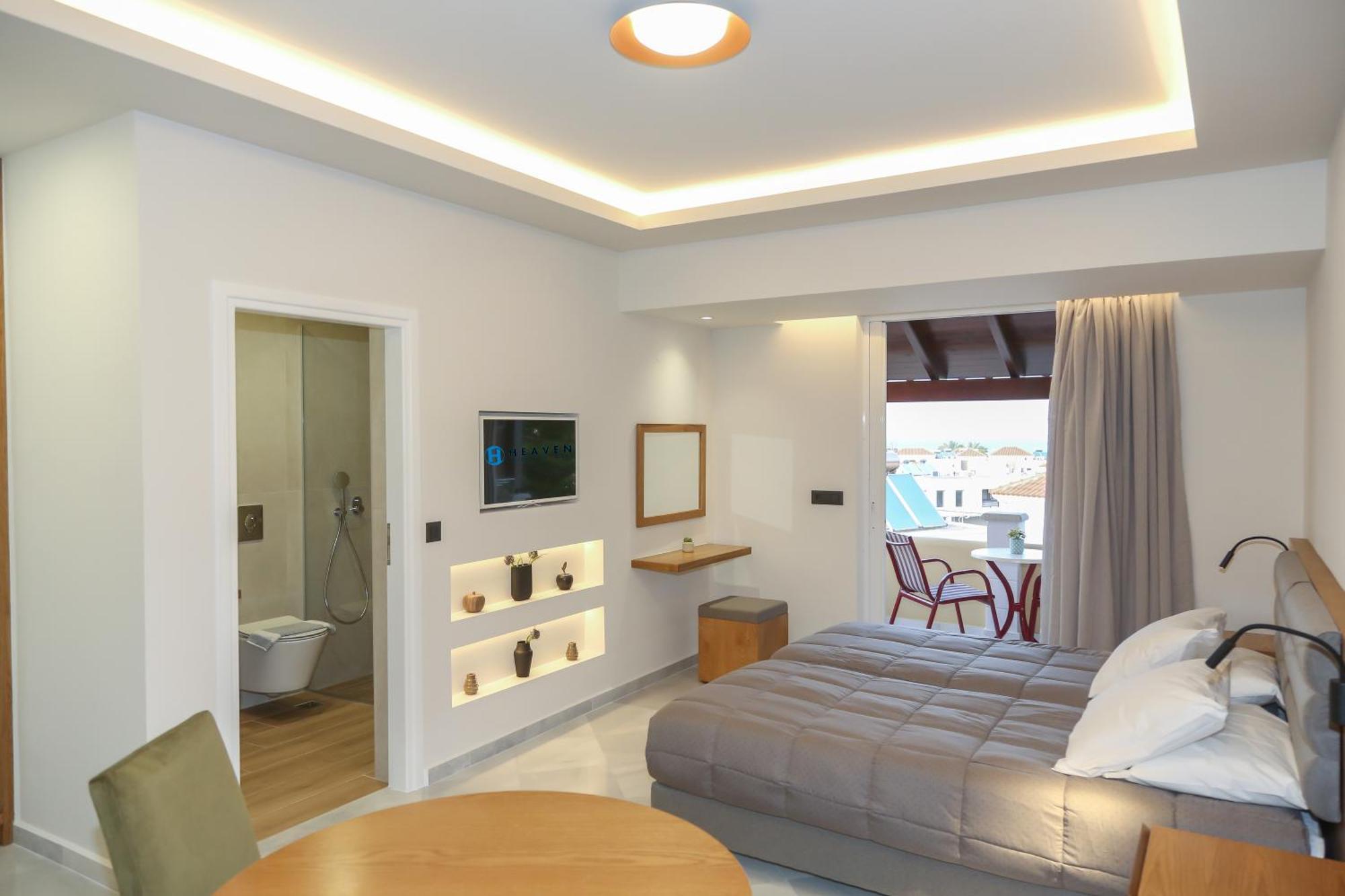 Heaven Apartments Agia Marina Dış mekan fotoğraf
