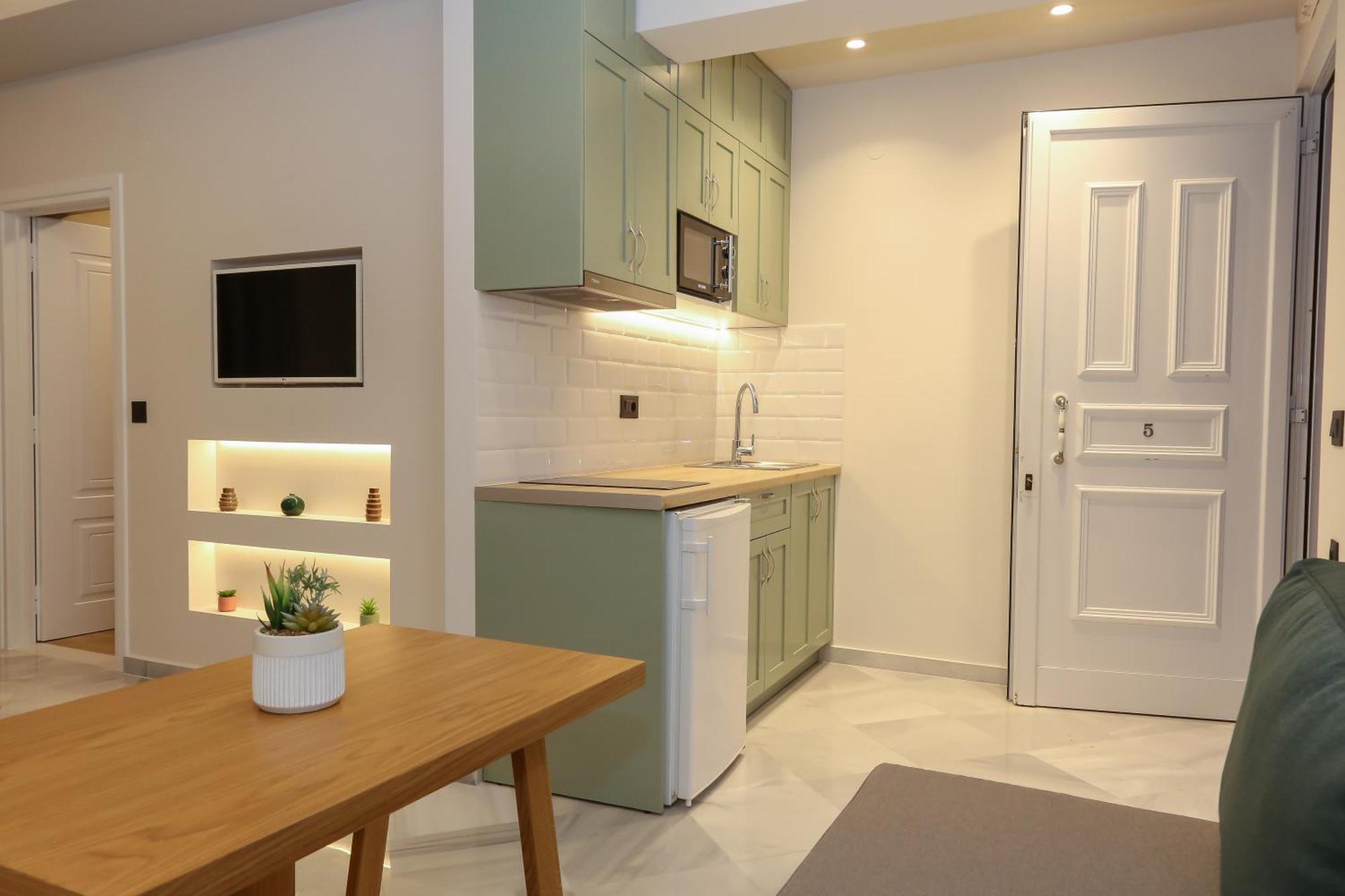 Heaven Apartments Agia Marina Dış mekan fotoğraf